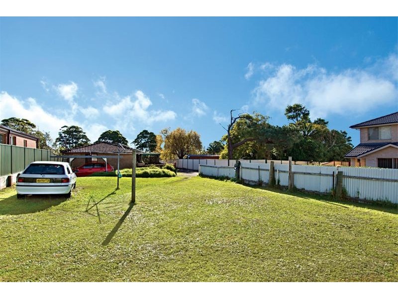 137 Parkes Street, Helensburgh NSW 2508