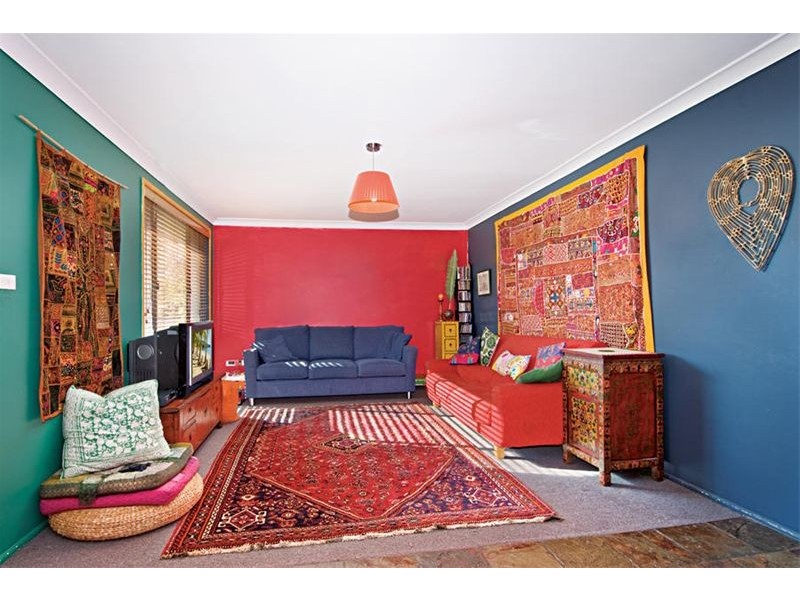 137 Parkes Street, Helensburgh NSW 2508