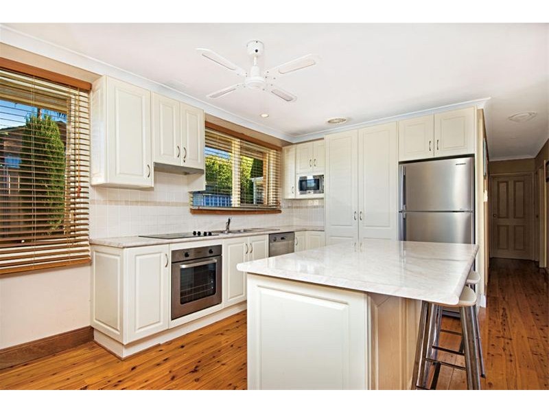 17a Short Street, Helensburgh NSW 2508