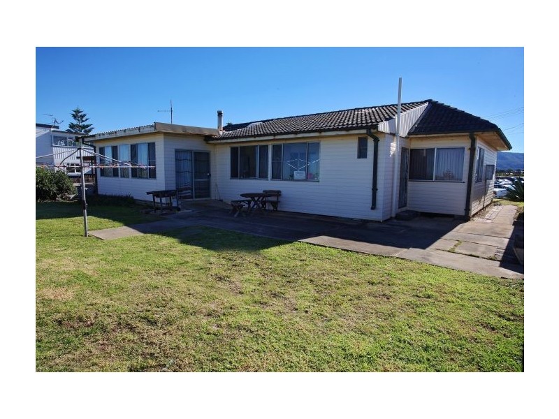 3 Towradgi Road, Towradgi NSW 2518