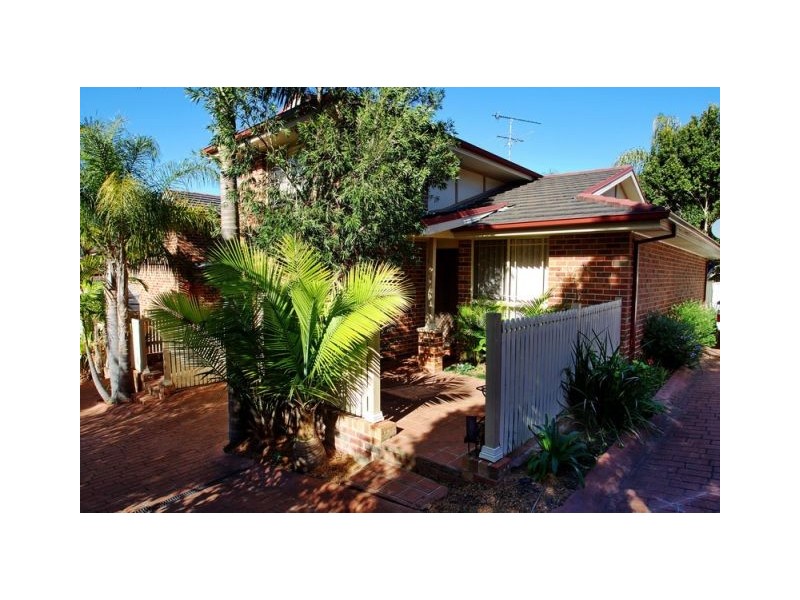 6/2 Gwyther Avenue, Bulli NSW 2516