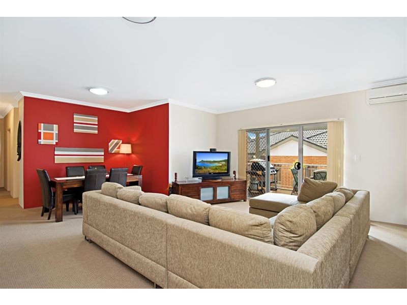 8/11 Stuart Street, Helensburgh NSW 2508
