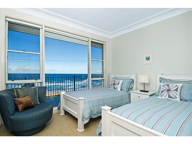62 Lawrence Hargrave Drive, Austinmer NSW 2515