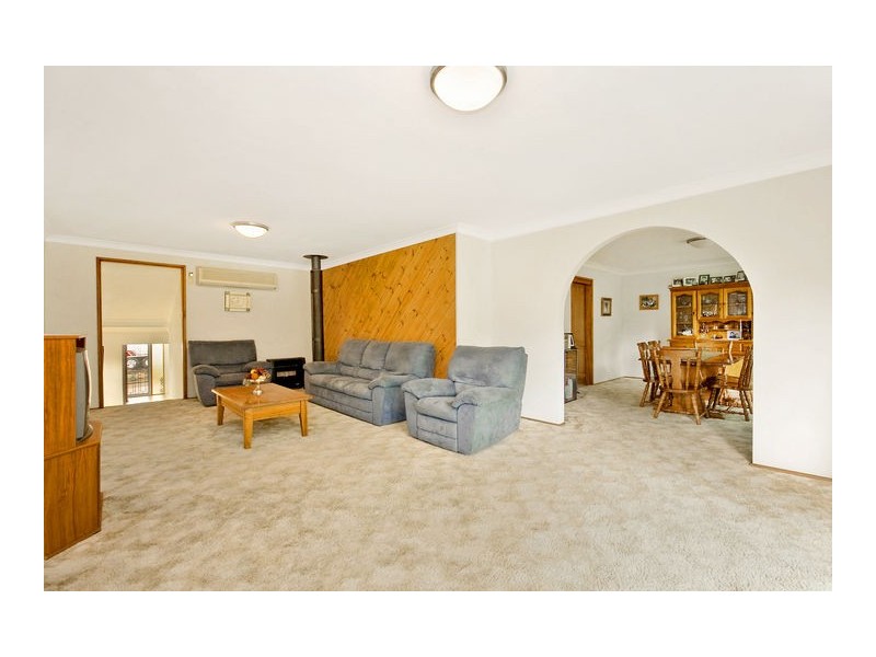 16 Vera Street, Helensburgh NSW 2508