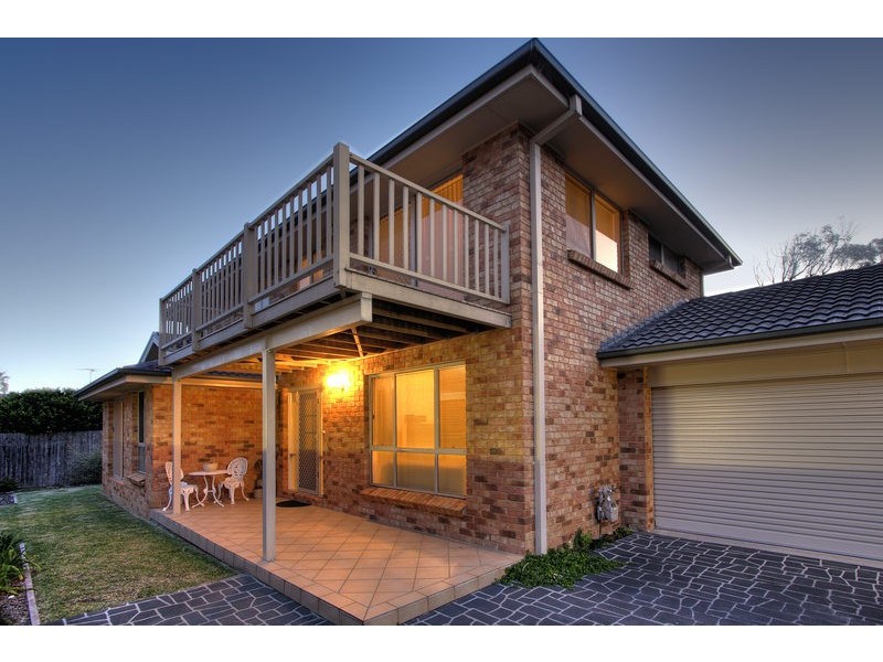 2/20  Ocean Street, Thirroul NSW 2515