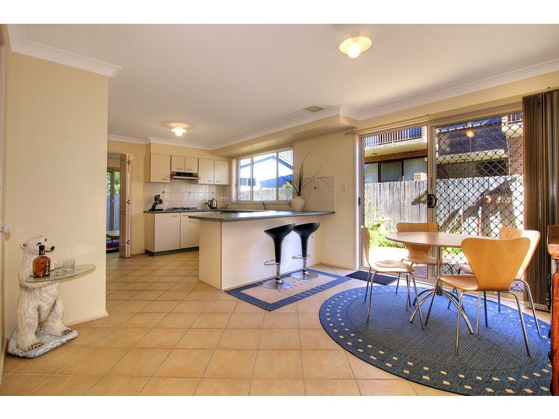 2/20  Ocean Street, Thirroul NSW 2515