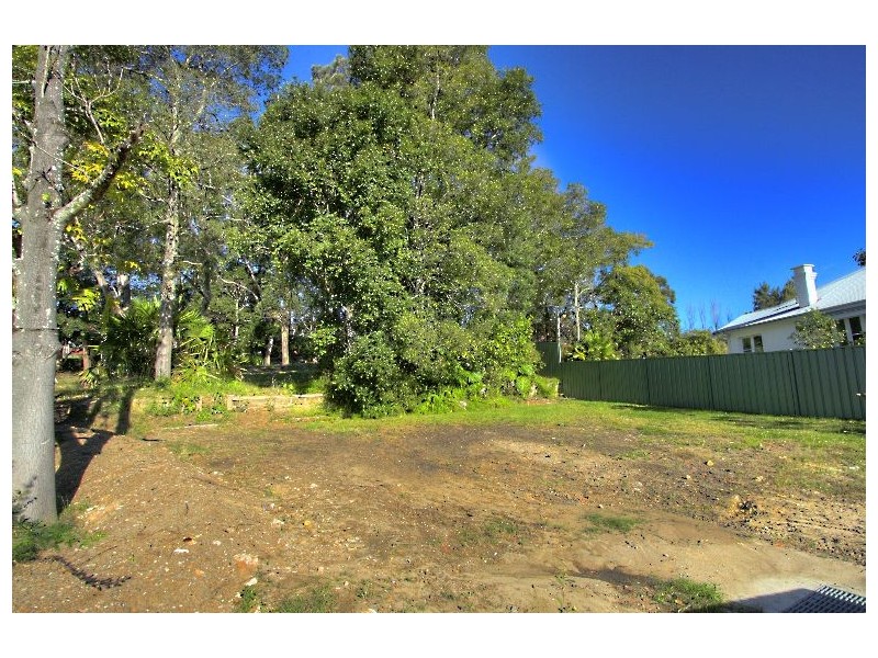 12 Foster Street, Helensburgh NSW 2508
