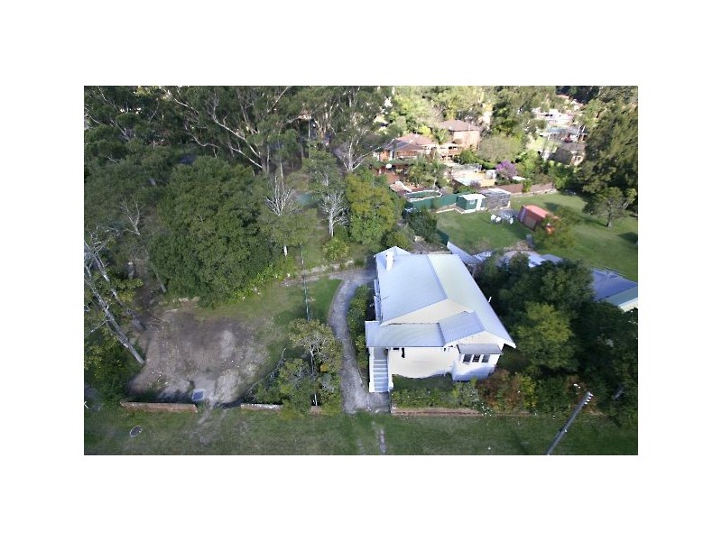 12 Foster Street, Helensburgh NSW 2508