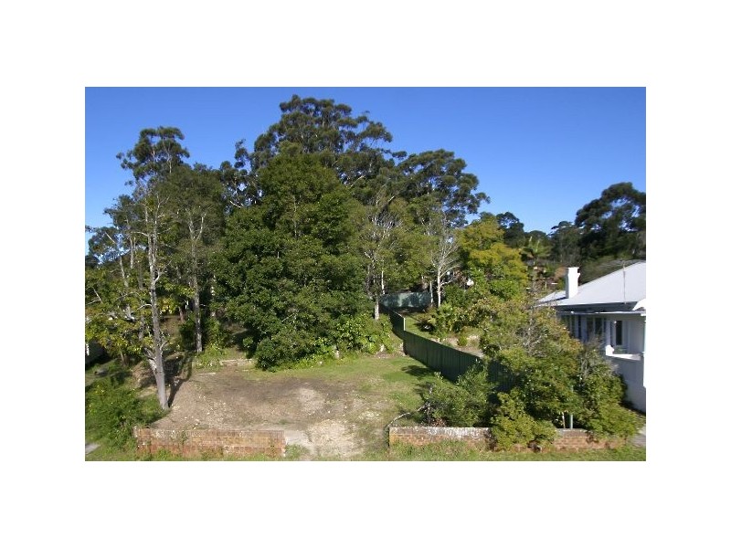 12 Foster Street, Helensburgh NSW 2508