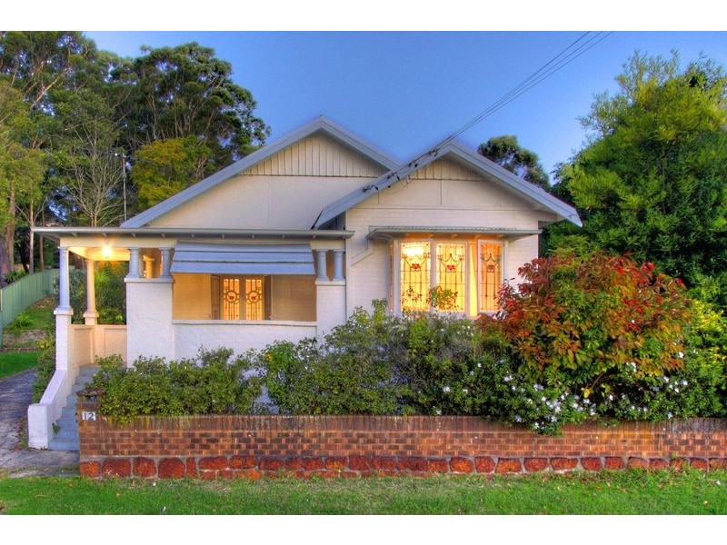 12 Foster Street, Helensburgh NSW 2508