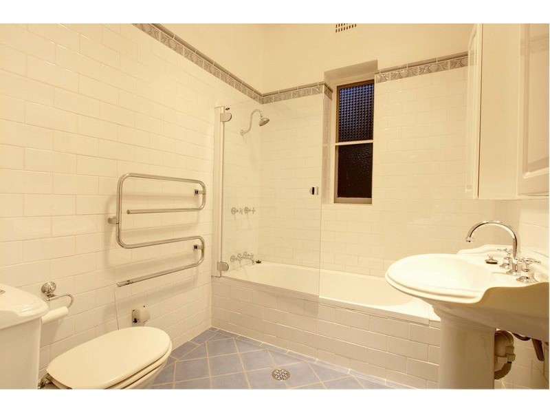 12 Foster Street, Helensburgh NSW 2508