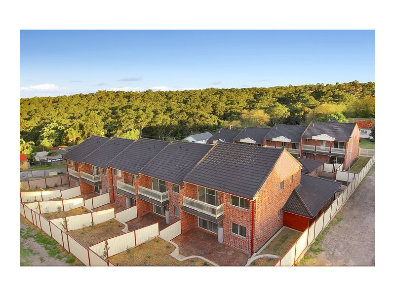 1-9 / 3-7  Short Street, Helensburgh NSW 2508
