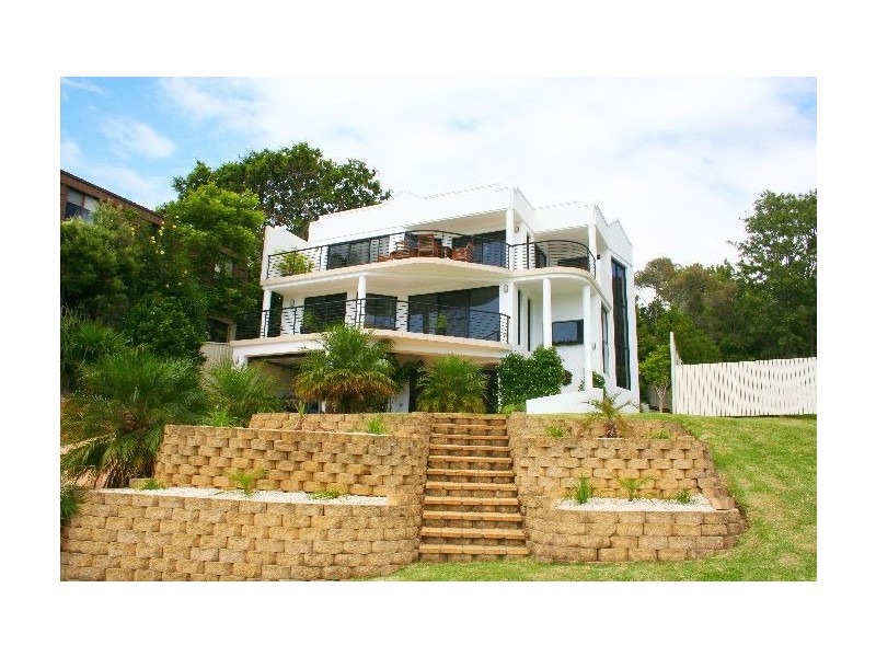 2  Haig Street, Wombarra NSW 2515