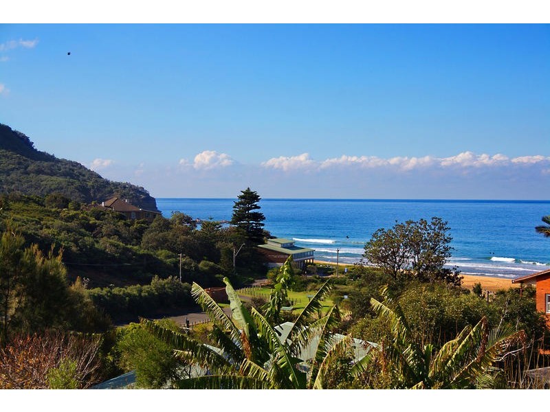 25  Murrawal Road, Stanwell Park NSW 2508