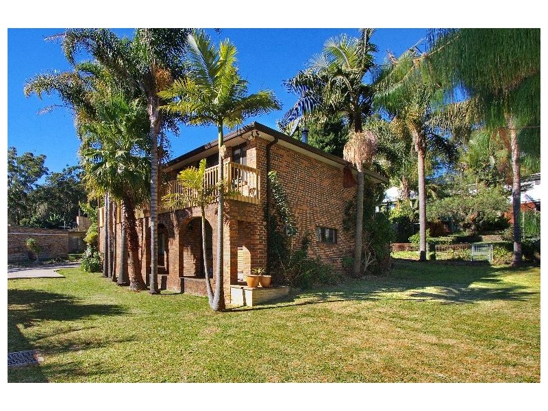 107 The Crescent, Helensburgh NSW 2508