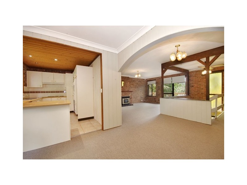 107 The Crescent, Helensburgh NSW 2508