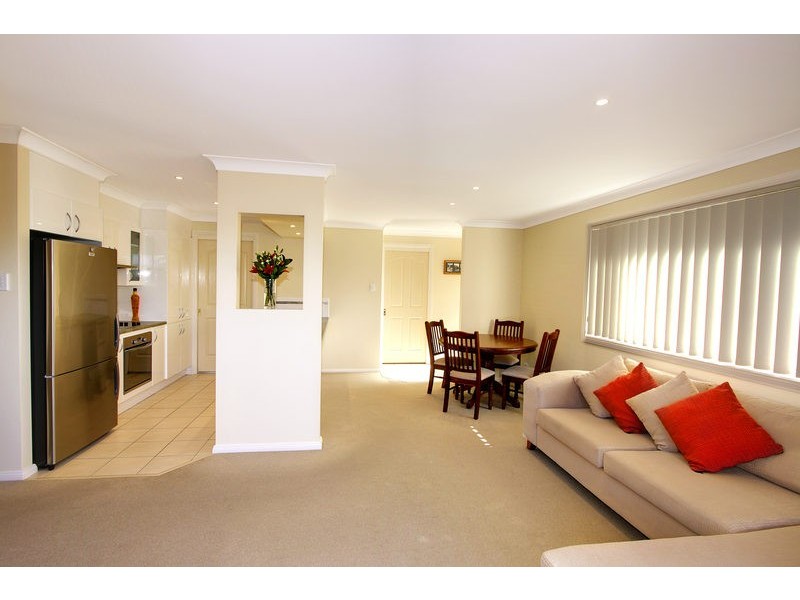 1/40  Robertson Street, Helensburgh NSW 2508
