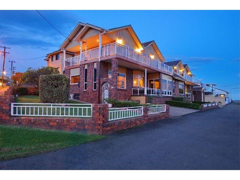 195 Lawrence Hargrave Drive, Thirroul NSW 2515