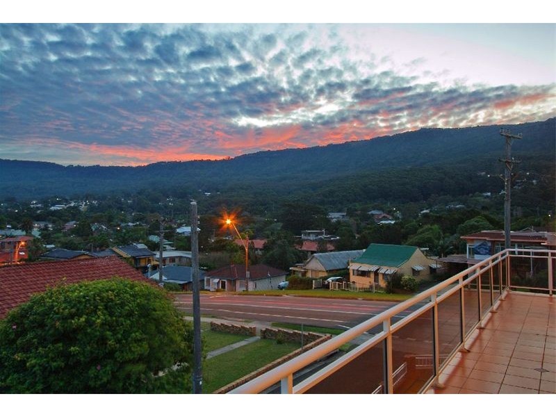 195 Lawrence Hargrave Drive, Thirroul NSW 2515