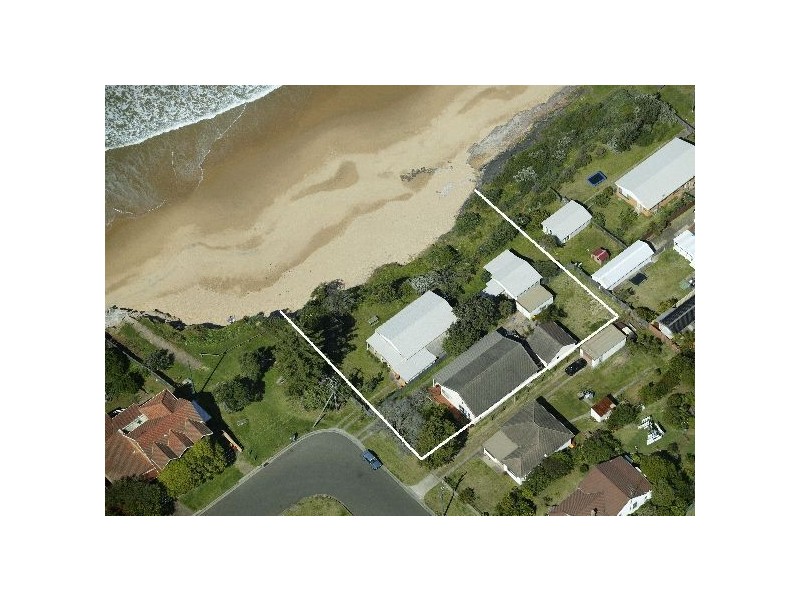 7 & 9  Tasman Parade, Thirroul NSW 2515
