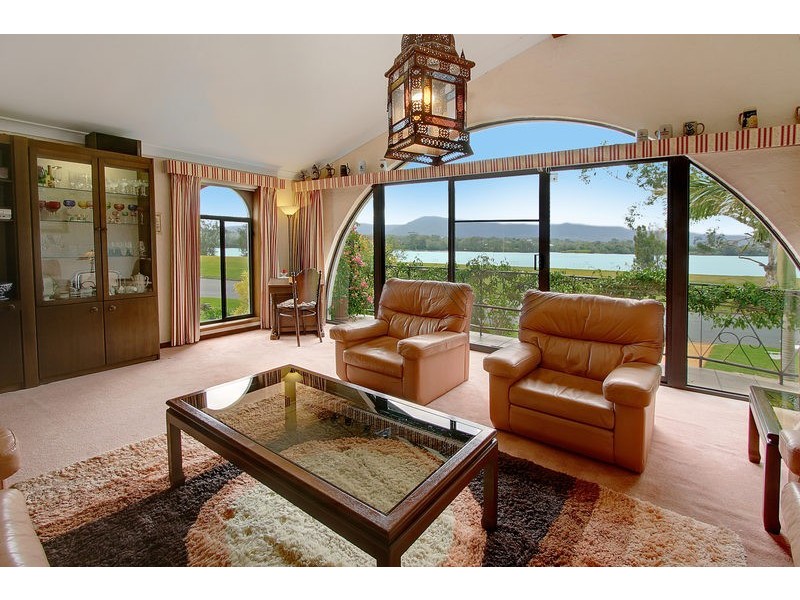 64  Riverview Road, Nowra NSW 2541