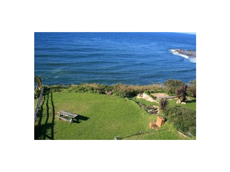 221 Lawrence Hargrave Drive, Coalcliff NSW 2508