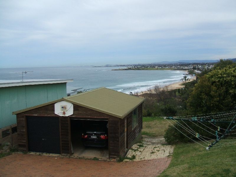 11 Hillcrest Road, Austinmer NSW 2515