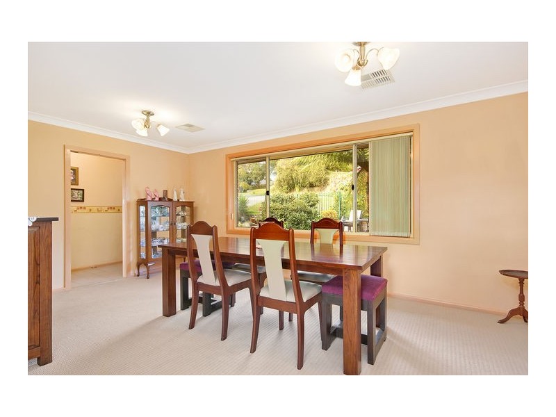 6  Halls Road, Helensburgh NSW 2508