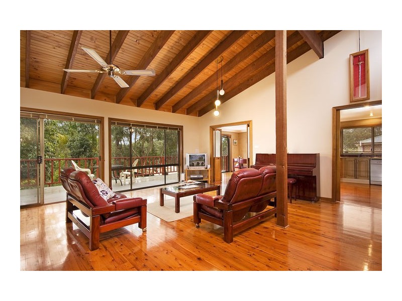 83  St George Crescent, Sandy Point NSW 2172