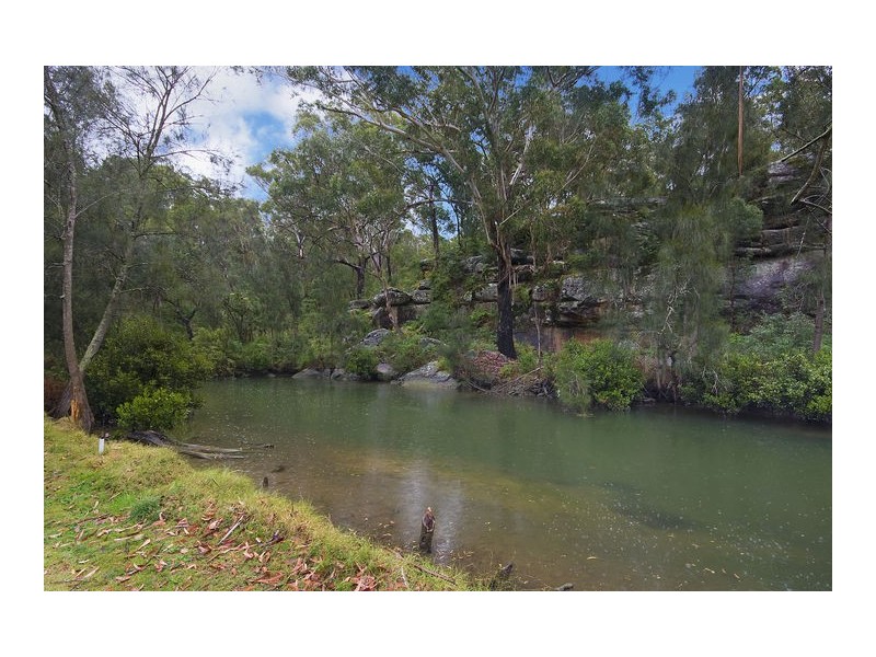 83  St George Crescent, Sandy Point NSW 2172