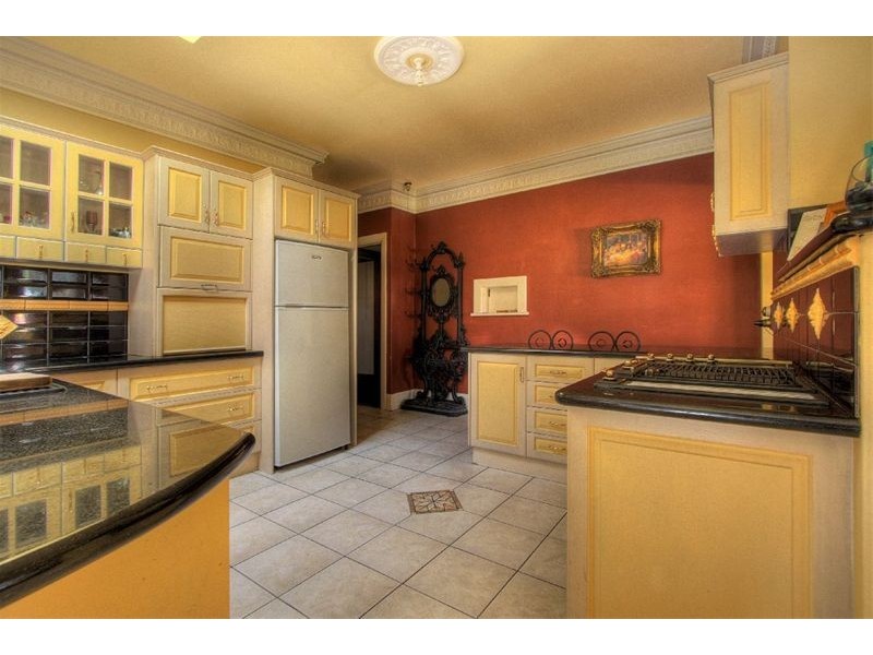 28 The Grove, Austinmer NSW 2515