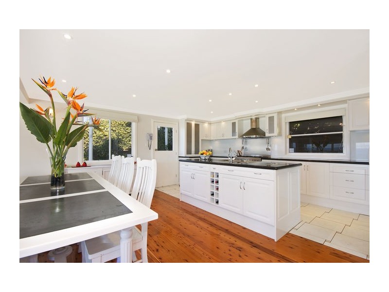 6 Haig Street, Wombarra NSW 2515