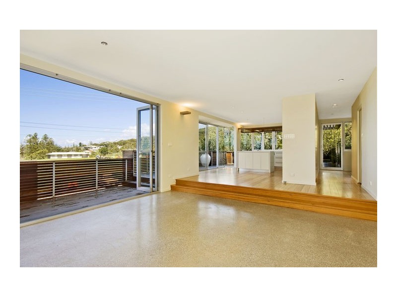 766  Lawrence Hargrave Drive, Coledale NSW 2515