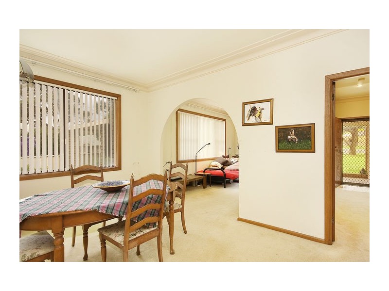 15  Roseberry Street, Heathcote NSW 2233