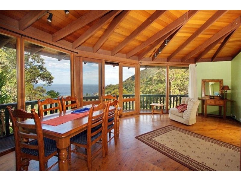 244  Lawrence Hargrave Drive, Coalcliff NSW 2508