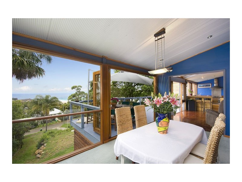 27 Chellowdene Avenue, Stanwell Park NSW 2508