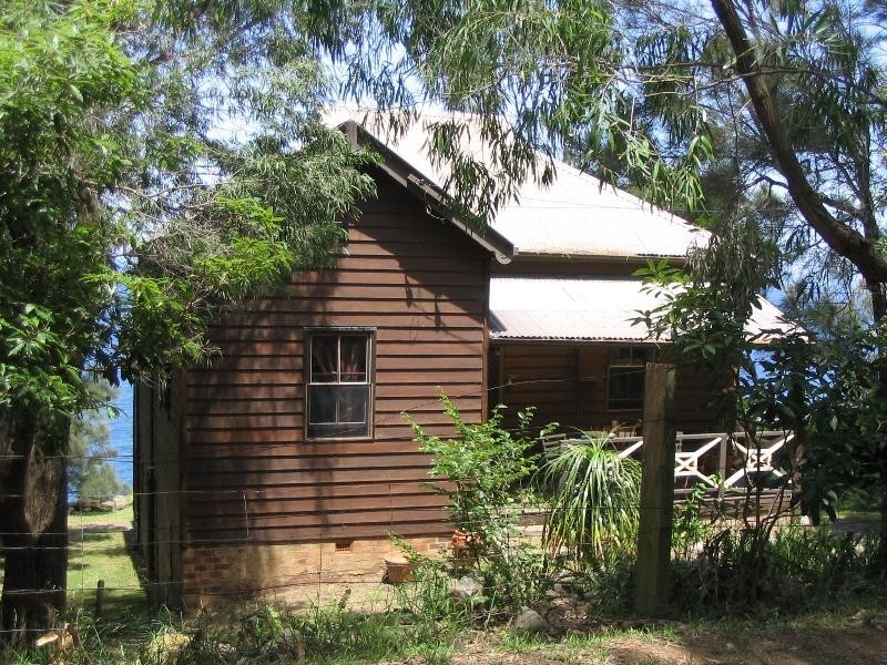 347  Lawrence Hargrave Drive, Clifton NSW 2515