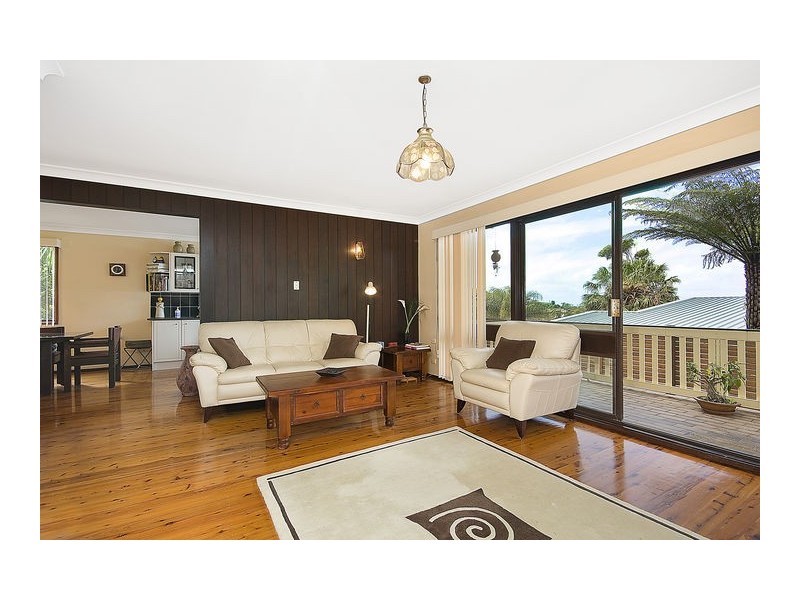 25  Chellowdene Avenue, Stanwell Park NSW 2508