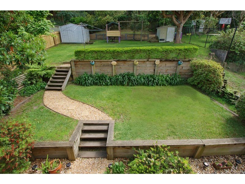 22  Alanson Avenue, Bulli NSW 2516