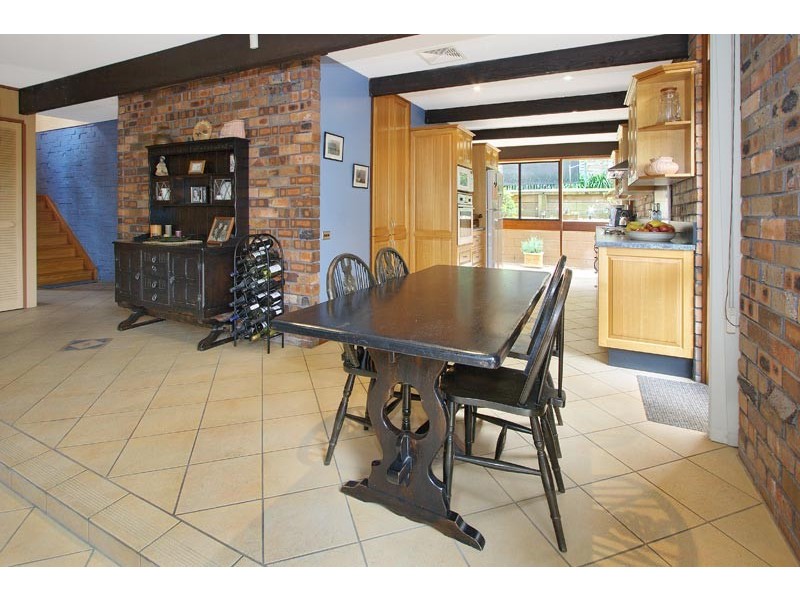 22  Alanson Avenue, Bulli NSW 2516