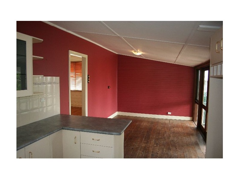 157 Parkes Street, Helensburgh NSW 2508