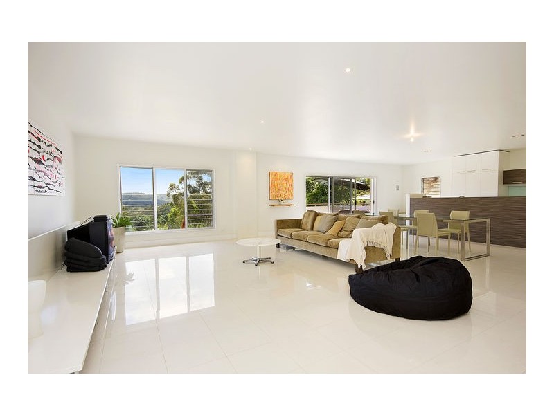 81 The Crescent, Helensburgh NSW 2508