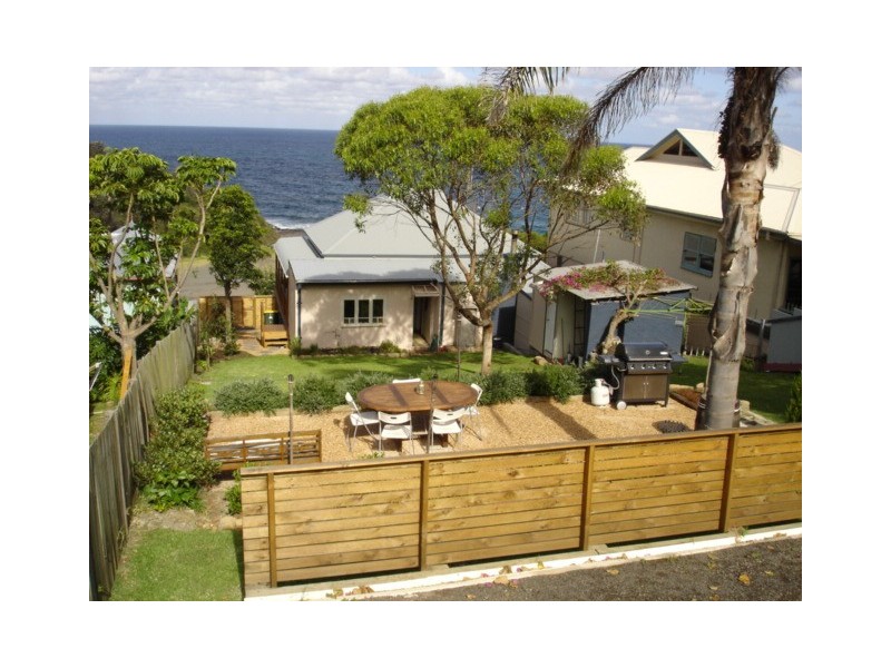 658  Lawrence Hargrave Drive, Coledale NSW 2515