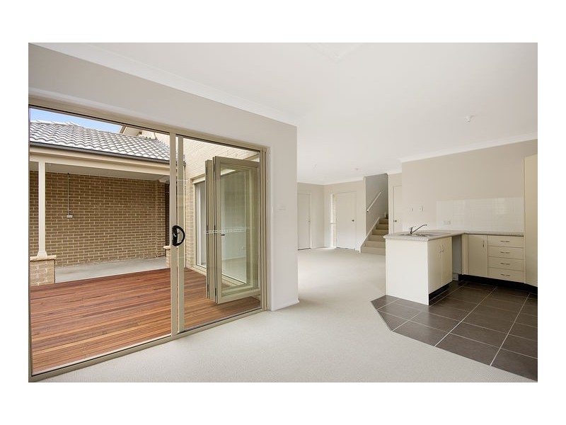 3/23  Hay Street, Helensburgh NSW 2508