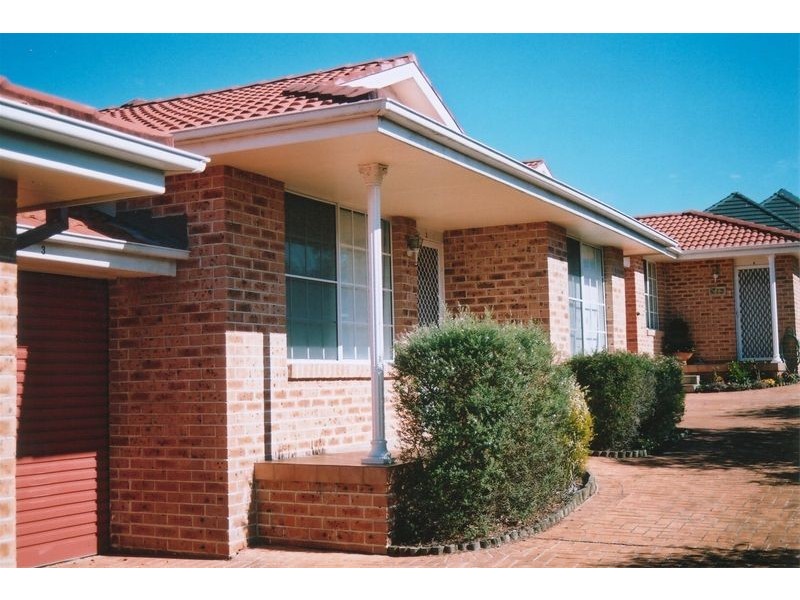 3/30  Stuart Street, Helensburgh NSW 2508