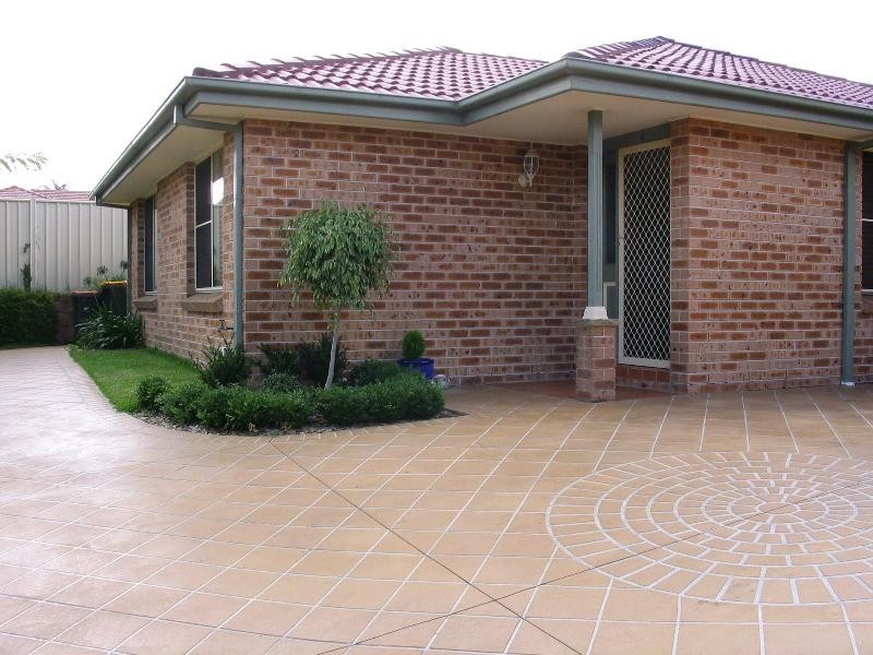 4/28  Stuart Street, Helensburgh NSW 2508
