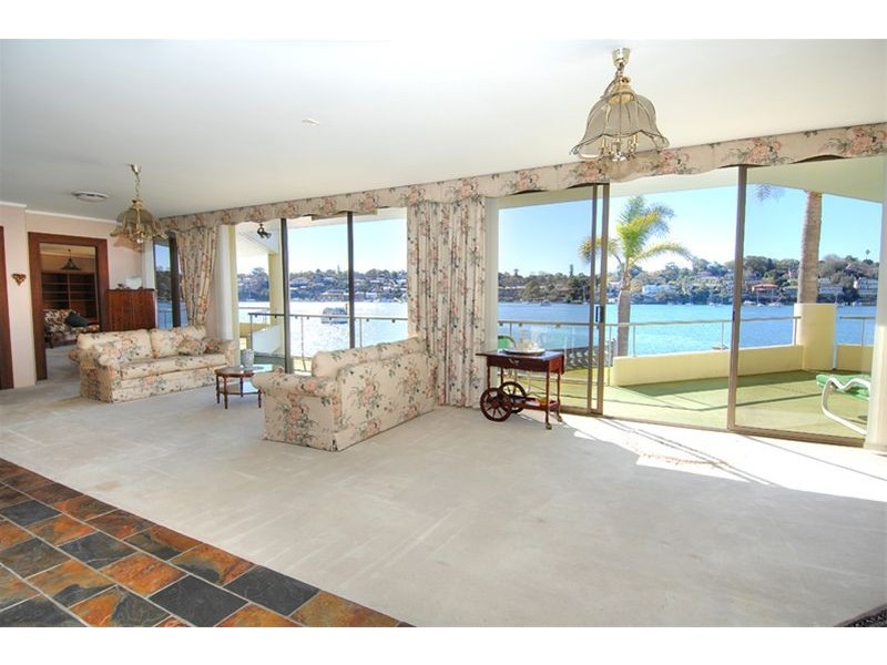 4 Wrights Point, Drummoyne NSW 2047