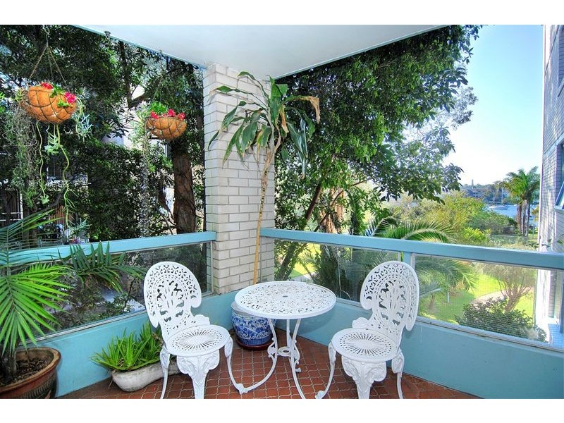 7/22  Wolseley Street, Drummoyne NSW 2047