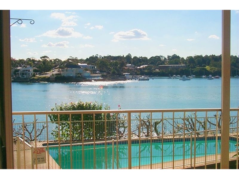 11/9  Bortfield Drive, Chiswick NSW 2046