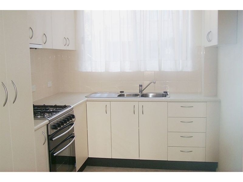 11/9  Bortfield Drive, Chiswick NSW 2046
